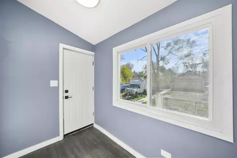 Entry Way - 2057 W 68th St, Chicago, IL 60636 photo 1 of 5