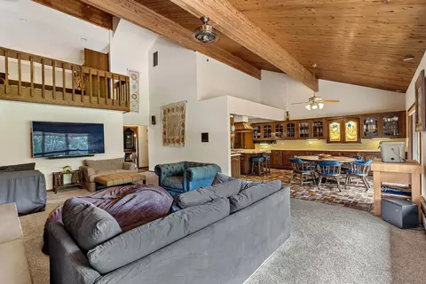 Living - 3 Split Rail, Lemont, IL 60439 photo 5 of 7