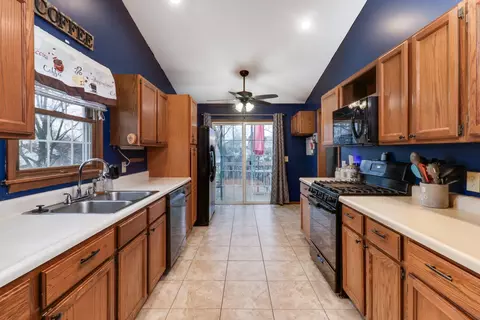 Kitchen - 1204 Challis Dr, Bloomington, IL 61704 photo 1 of 3