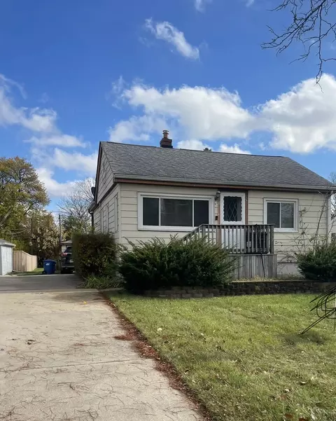 519 N Emroy Ave, Elmhurst, IL 60126