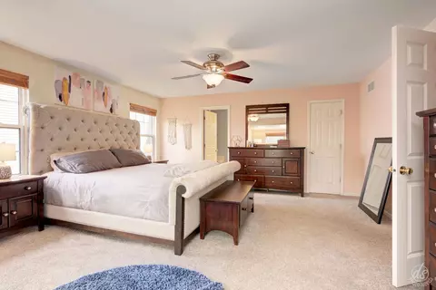 Bedroom - 2112 Colonial St, Aurora, IL 60503 photo 1 of 3