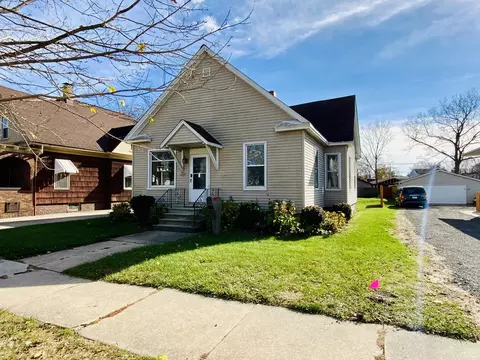 1315 W Main St, Ottawa, IL 61350