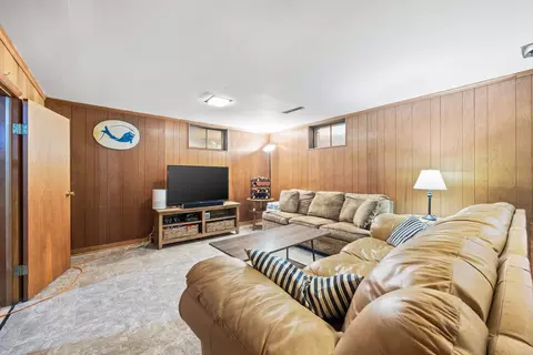 Other - 835 Diane Ave, Elgin, IL 60123 photo 4 of 8