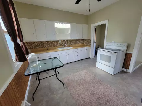 Kitchen - 1914 3rd St, Peru, IL 61354 photo 1 of 6