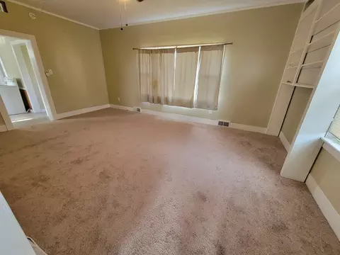 Living - 1914 3rd St, Peru, IL 61354 photo 3 of 4
