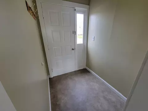 Entry Way - 1914 3rd St, Peru, IL 61354 photo 1 of 1