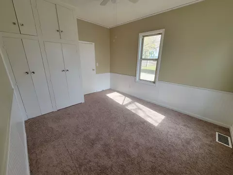 Bedroom - 1914 3rd St, Peru, IL 61354 photo 1 of 7