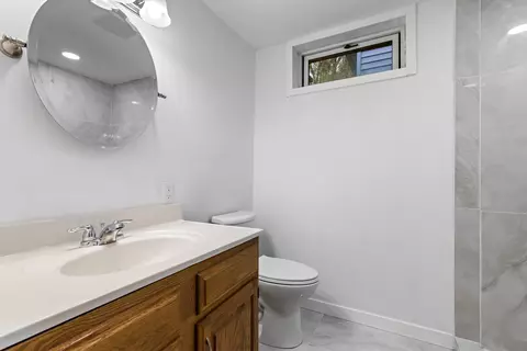 6664 E Winneshiek Rd, Ridott, IL 61067 photo 37