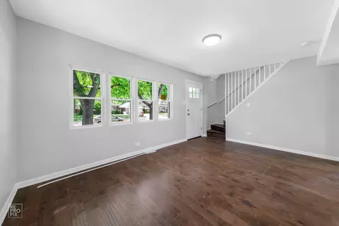Living - 6801 S 79th Ave, Bridgeview, IL 60455 photo 1 of 1