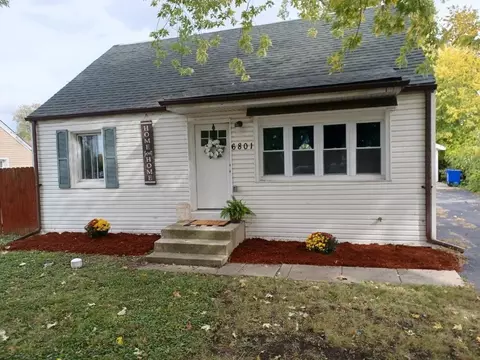 6801 S 79th Ave, Bridgeview, IL 60455