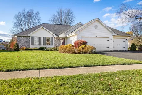 1201 Luther Ave, Belvidere, IL 61008