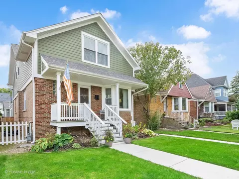 6928 34th St, Berwyn, IL 60402