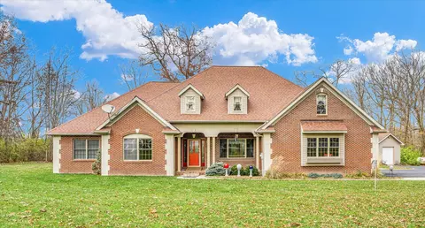 1459 Timber Ln, Camargo, IL 61919