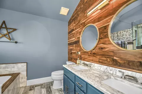 Bath - Undisclosed, Lockport, IL 60441 photo 2 of 6