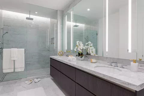 363 E Wacker Dr #5703, Chicago, IL 60601 photo 11