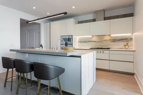 363 E Wacker Dr #5703, Chicago, IL 60601 photo 4
