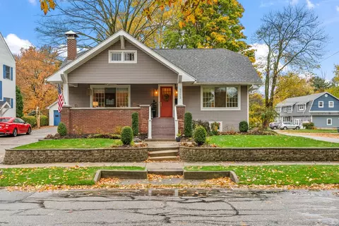 1113 Frankin St, Valparaiso, IN 46383