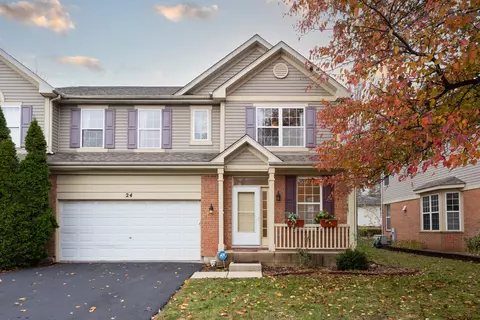 24 N Silverton Ct, Palatine, IL 60067
