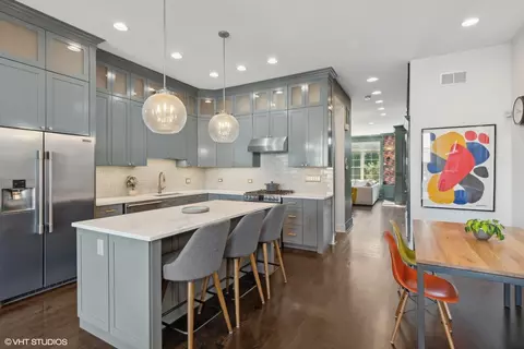 Kitchen - 2954 N Gresham Ave, Chicago, IL 60618 photo 2 of 2