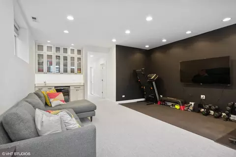 Other - 2954 N Gresham Ave, Chicago, IL 60618 photo 4 of 5