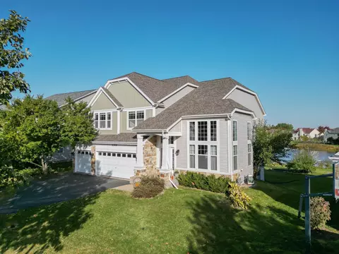 10906 Sawgrass Ln, Huntley, IL 60142