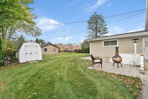Exterior - 163 E Devon Ave, Bartlett, IL 60103 photo 4 of 7