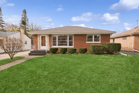 158 S Hale St, Palatine, IL 60067