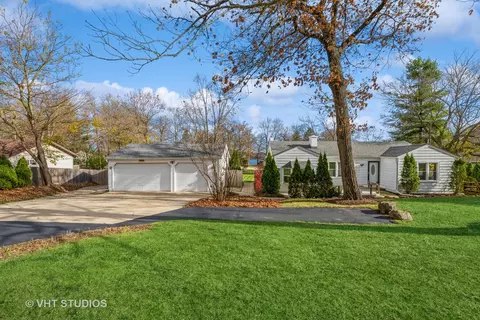 36653 N Wildwood Dr, Lake Villa, IL 60046