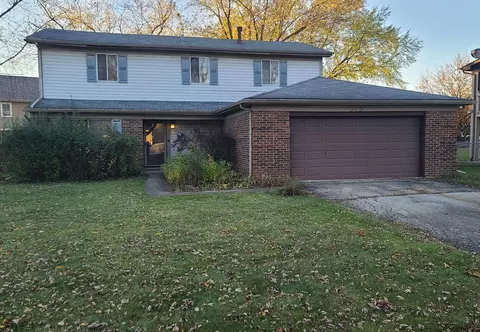 395 Quarry Dr, Bolingbrook, IL 60490