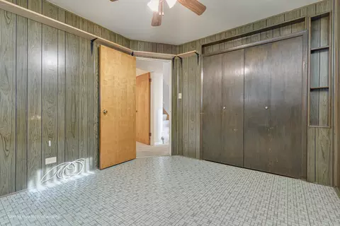Bedroom - 4604 1st Ave, Lyons, IL 60534 photo 3 of 5