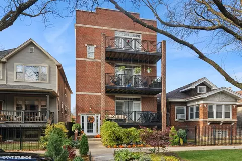 4310 N Richmond St #3, Chicago, IL 60618