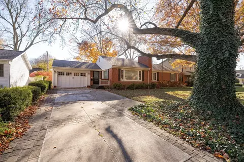 1003 Monroe Dr, Bloomington, IL 61701 photo 35