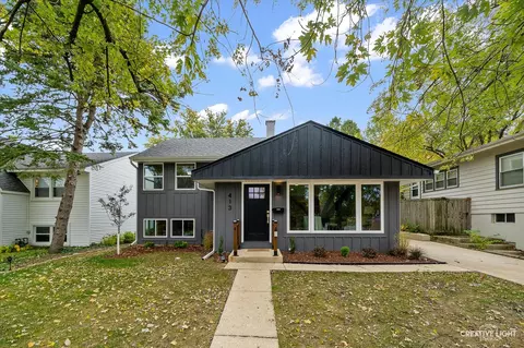 413 Lawrence Ave, Glen Ellyn, IL 60137
