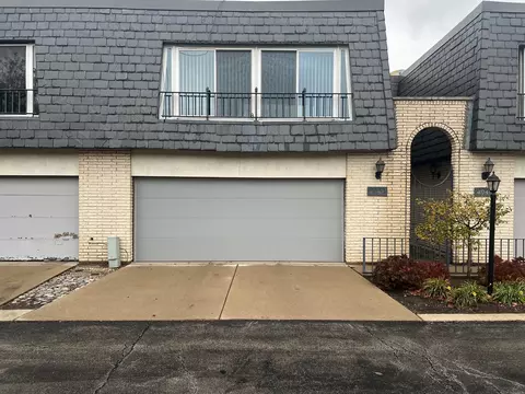 4042 Trafalgar Ln #4042, Oak Lawn, IL 60453