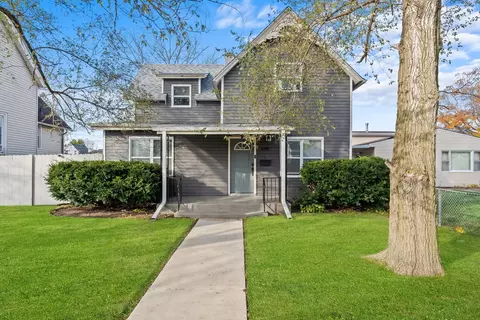3008 Elizabeth Ave, Zion, IL 60099