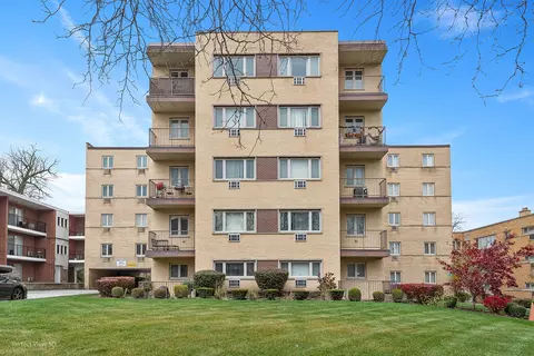 2030 W 111th St #508, Chicago, IL 60643