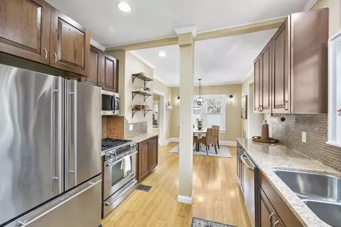 Kitchen - 1802 E Jackson St, Bloomington, IL 61701 photo 6 of 7