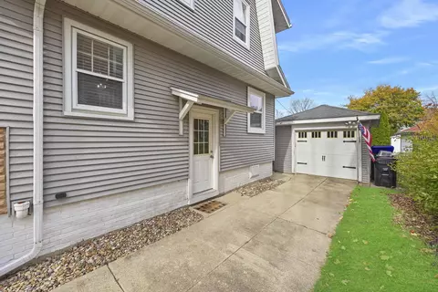 Other - 1802 E Jackson St, Bloomington, IL 61701 photo 11 of 12