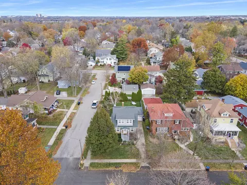 View/Area - 1802 E Jackson St, Bloomington, IL 61701 photo 1 of 1