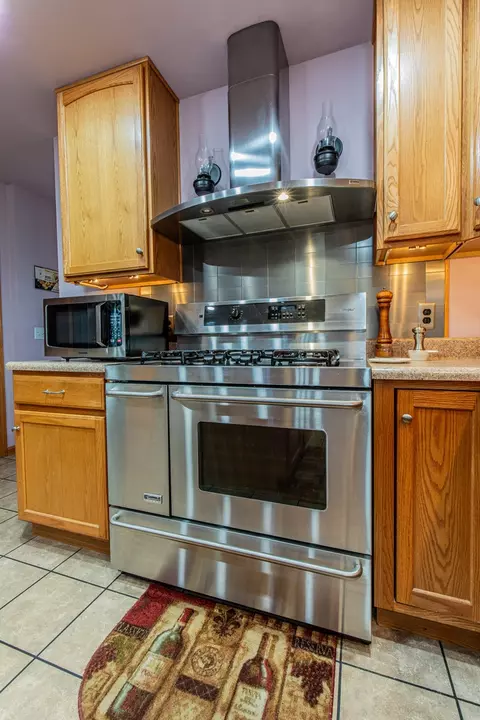 4227 E 4th Rd, Mendota, IL 61342 photo 4