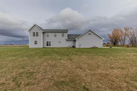 4227 E 4th Rd, Mendota, IL 61342 photo 29