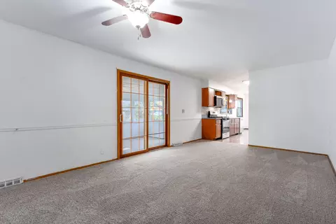 21 Codorus Rd, Montgomery, IL 60538 photo 4