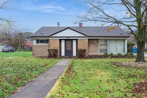 1608 Shirley Dr, Calumet City, IL 60409