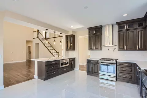 Kitchen - 3670 White Deer Dr, Algonquin, IL 60102 photo 3 of 3