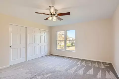 Bedroom - 3670 White Deer Dr, Algonquin, IL 60102 photo 4 of 6