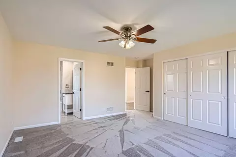 Bedroom - 3670 White Deer Dr, Algonquin, IL 60102 photo 3 of 6
