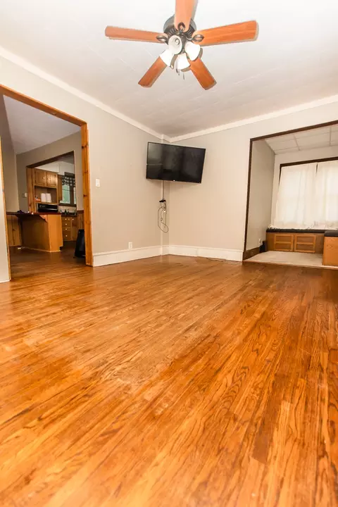 Living - 514 E Chamberlin St, Dixon, IL 61021 photo 1 of 2