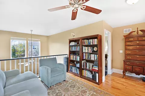 2964 Falling Waters Ln, Lindenhurst, IL 60046 photo 18
