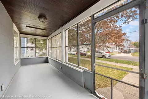 424 E Park Ave, Aurora, IL 60505 photo 3
