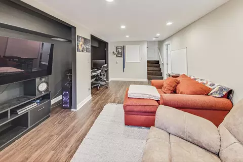 Other - 389 Dulles Rd, Des Plaines, IL 60016 photo 4 of 12